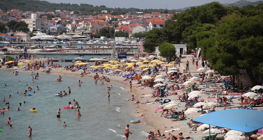 vodic plaža ljeto more duško jaramaz pixsell
