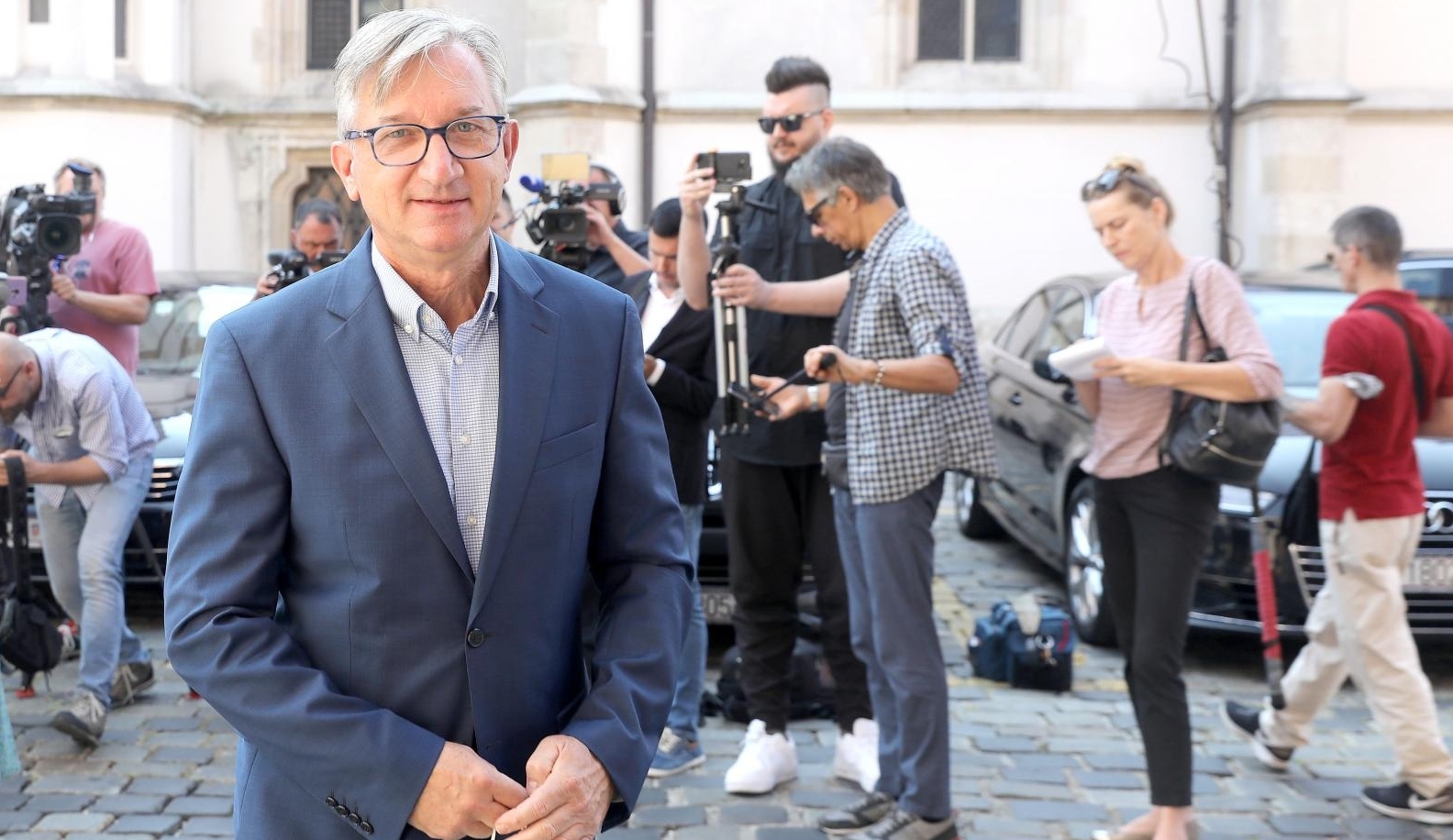 Zagreb: Ustavni sud odlučio da mediji ne smiju na sjednicu o odlukama Stožera Zagreb: Ustavni sud odlučio da mediji ne smiju na sjednicu o odlukama Stožera