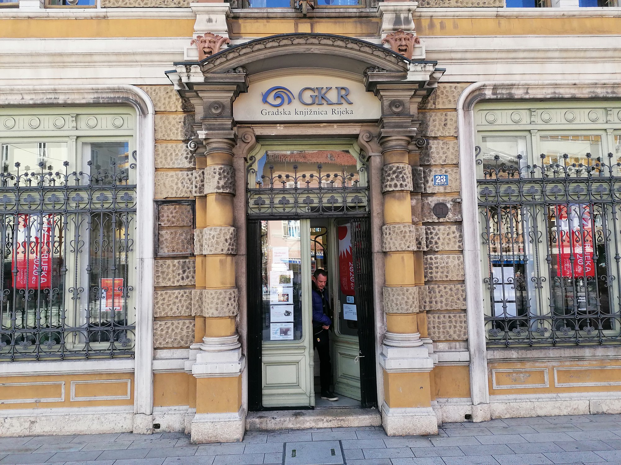 gradska knjižnica rijeka
