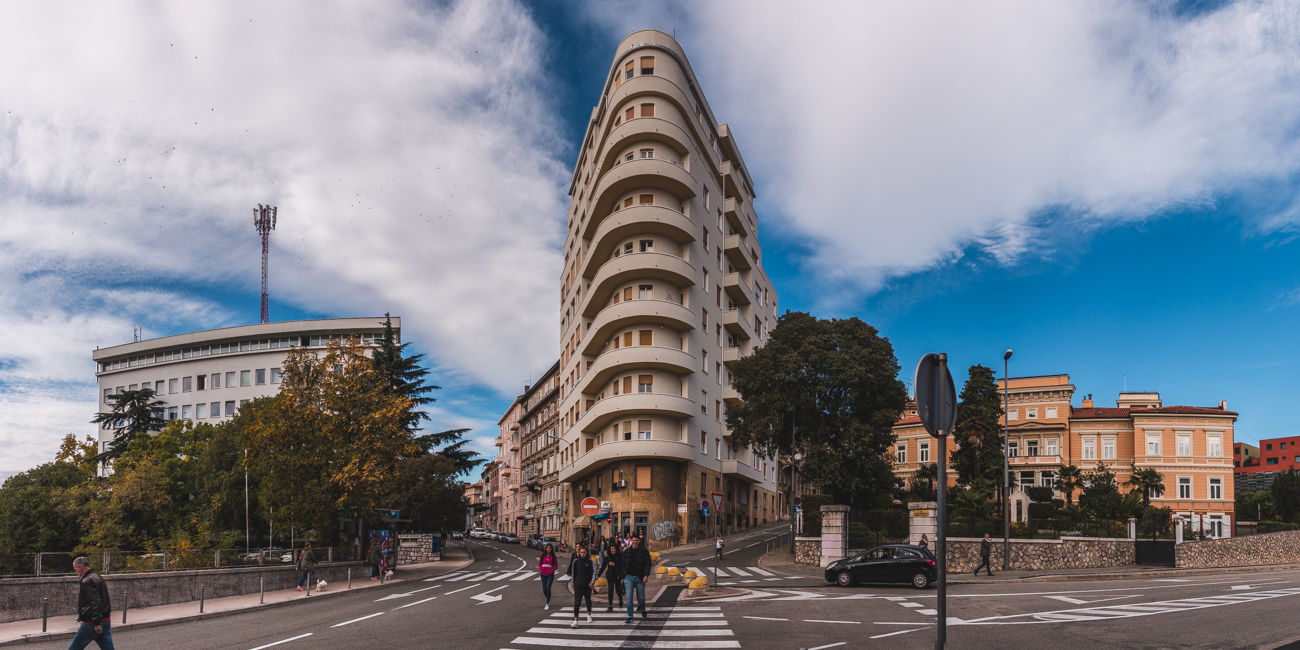 Neboder Grad Panorama Totali-1