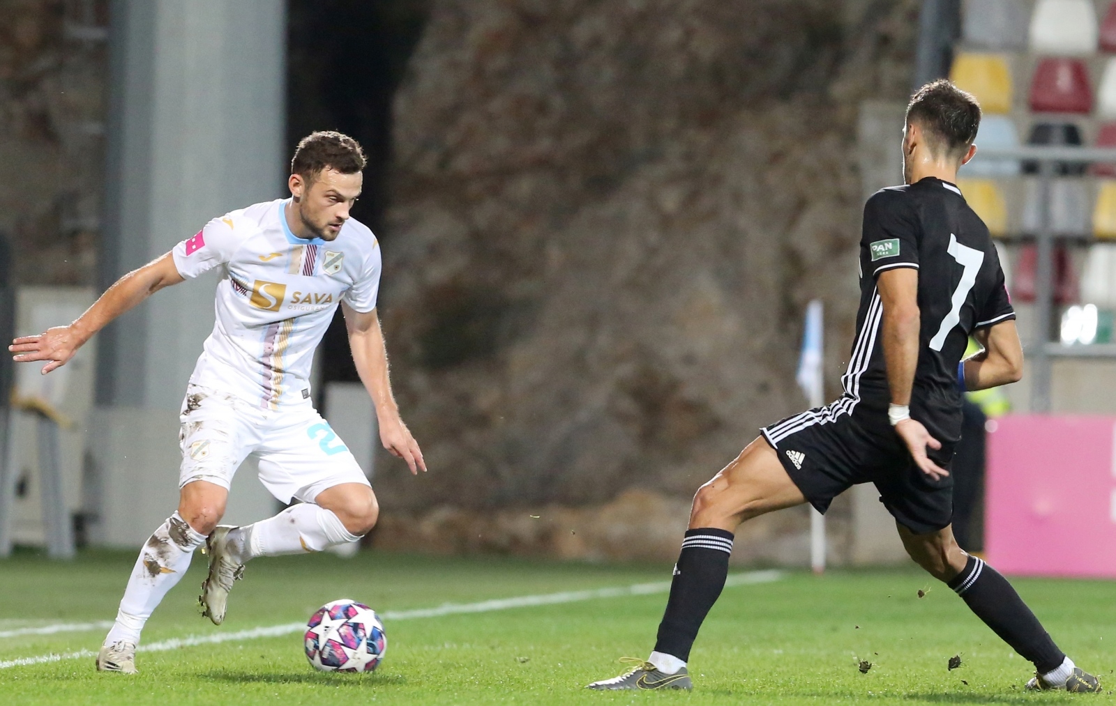 Rijeka i Slaven Belupo sastali se u 7. kolu HT Prve lige