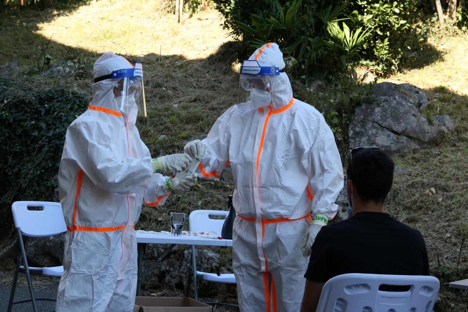 Opatija: Građani se mogu testirati na koronavirus u šatoru postavljenom kod Doma zdravlja Opatija: Građani se mogu testirati na koronavirus u šatoru postavljenom kod Doma zdravlja