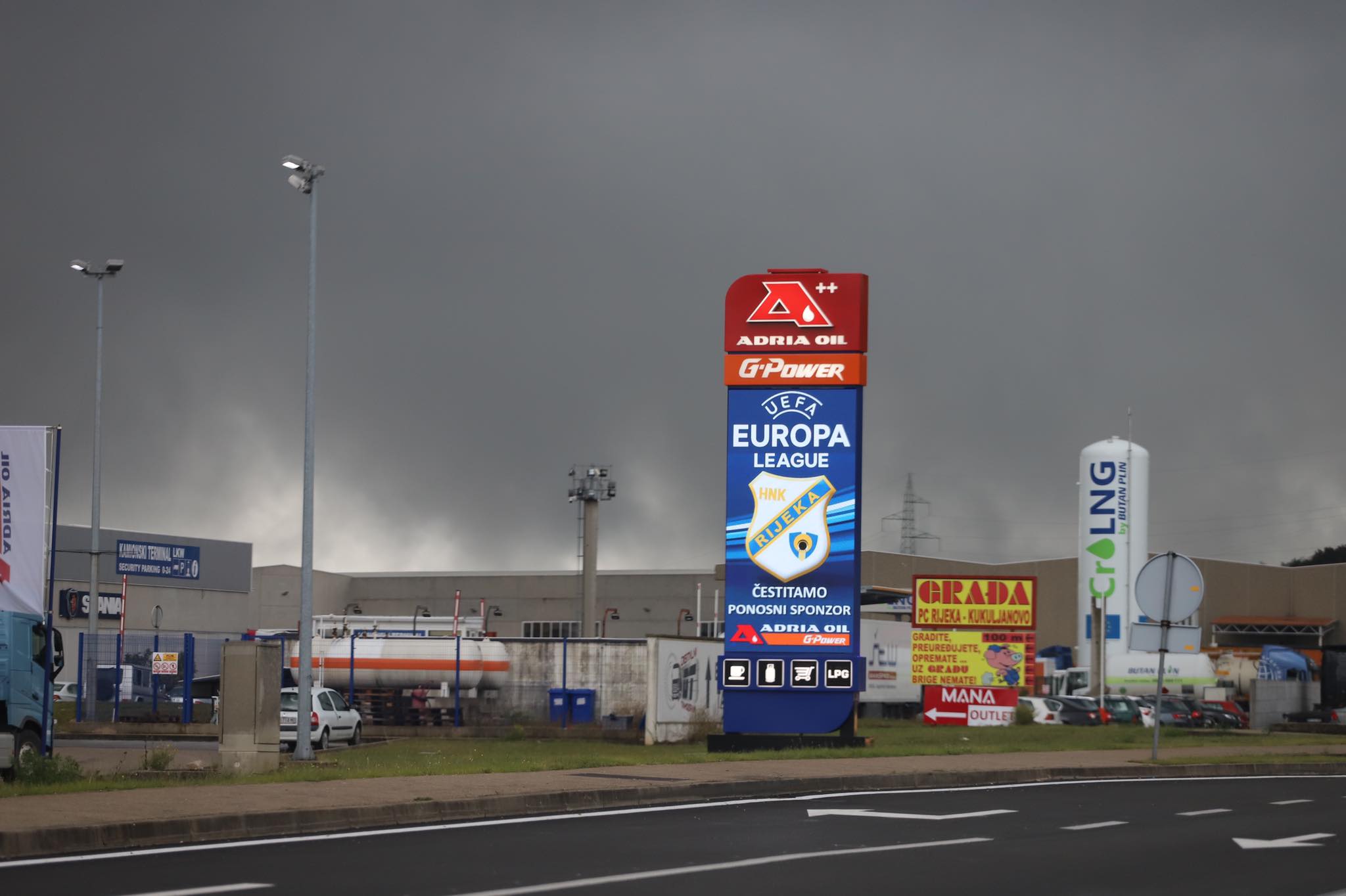 adria oil čestitka 1