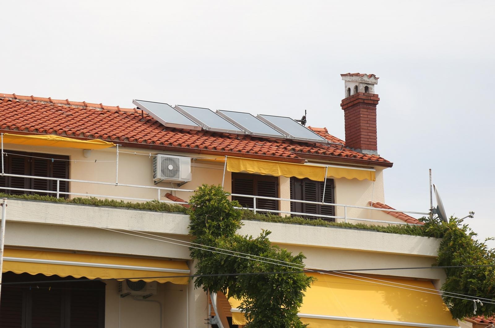 Solarne ploče na krovovima kuća