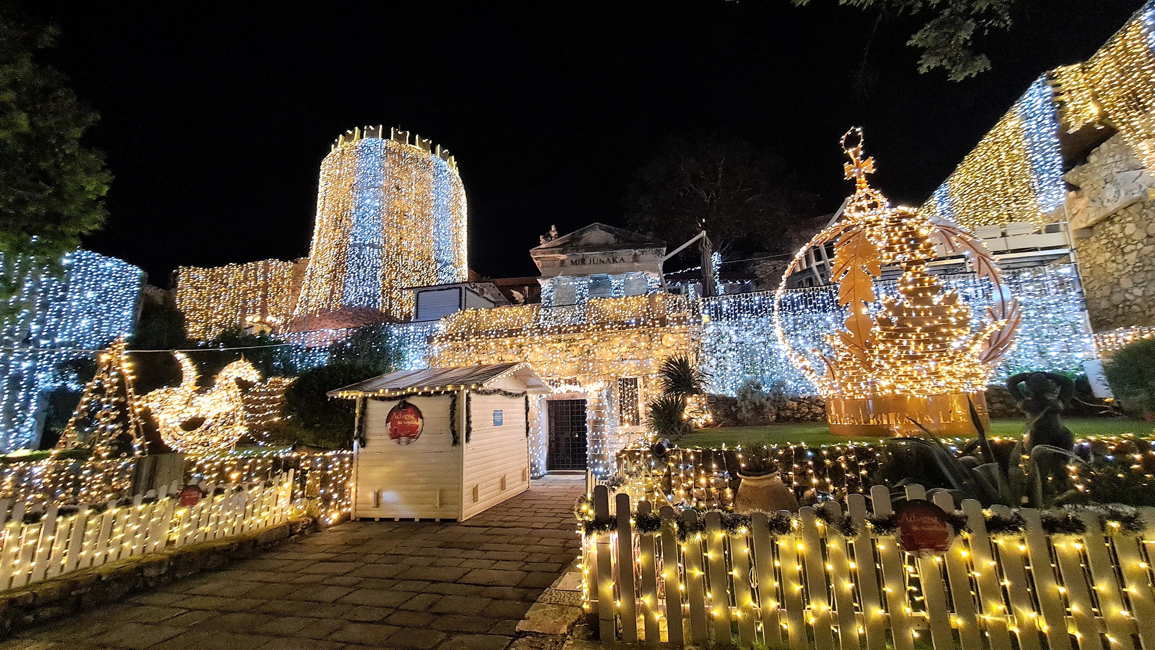 advent na gradini 2020 lampice