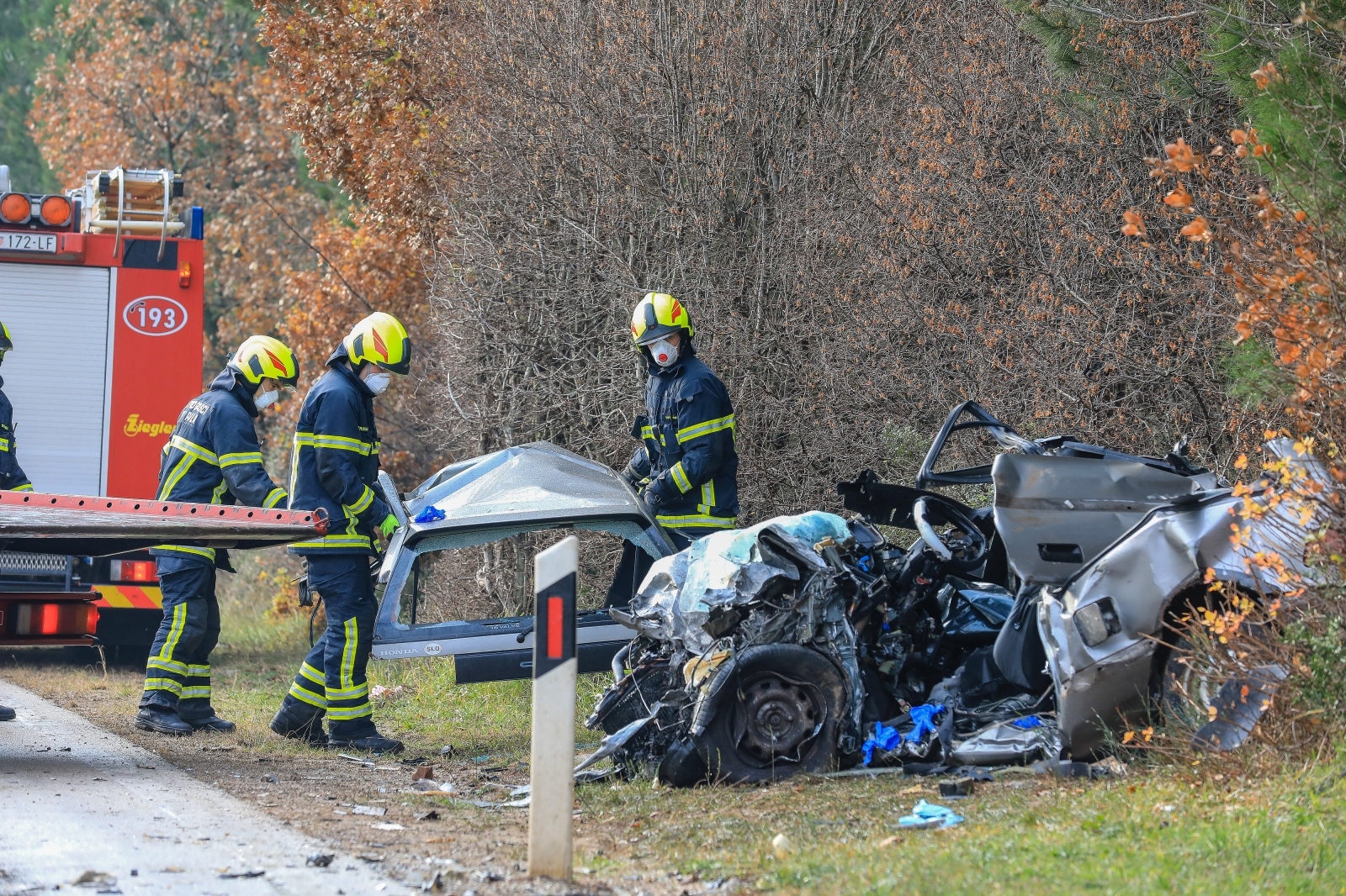 U sudaru kamiona i automobila nedaleko Pule jedna je osoba poginula U sudaru kamiona i automobila nedaleko Pule jedna je osoba poginula