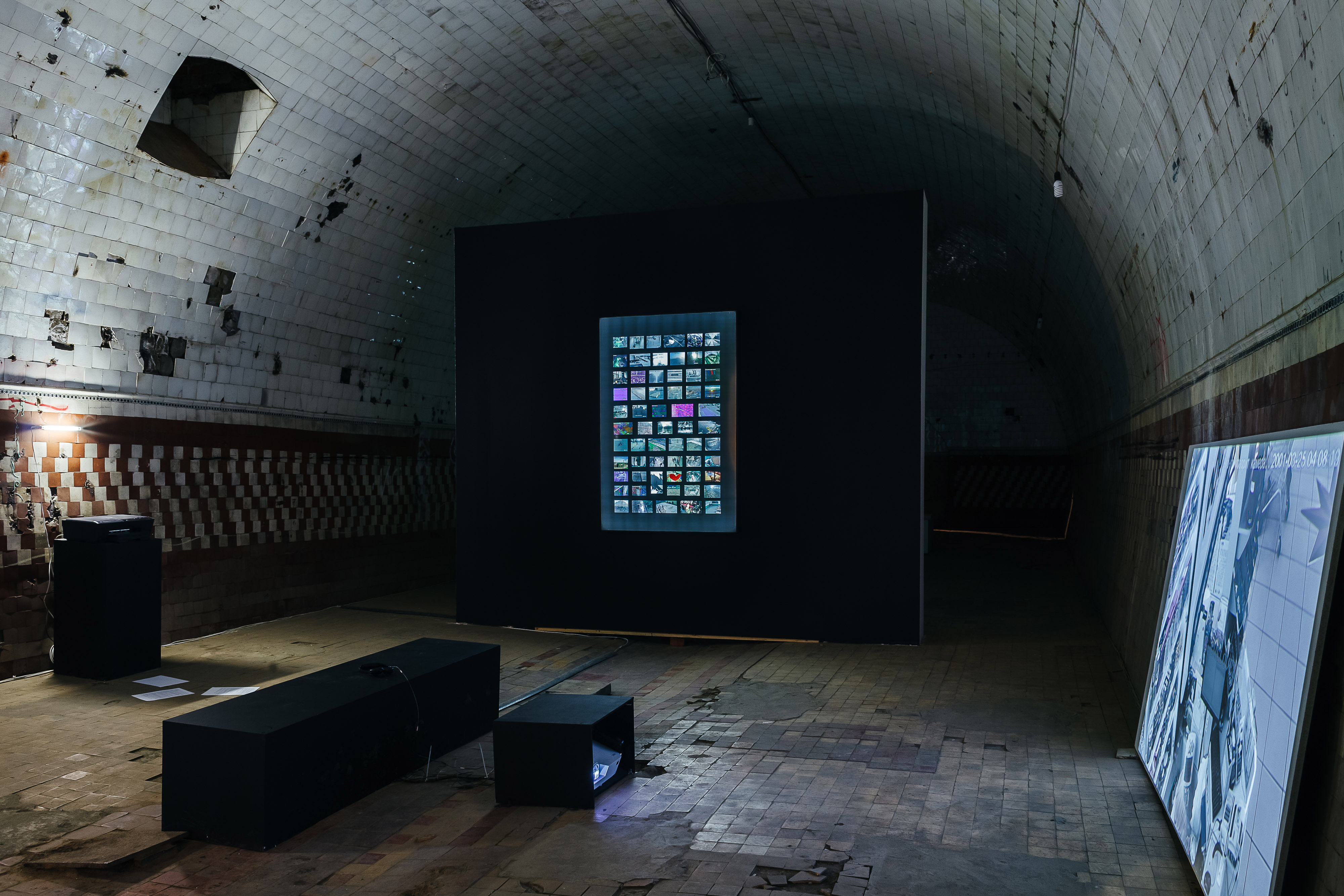 Rad _deus x mchn_ u moskovskoj galeriji Winzavod Rad _deus x mchn_ u moskovskoj galeriji Winzavod