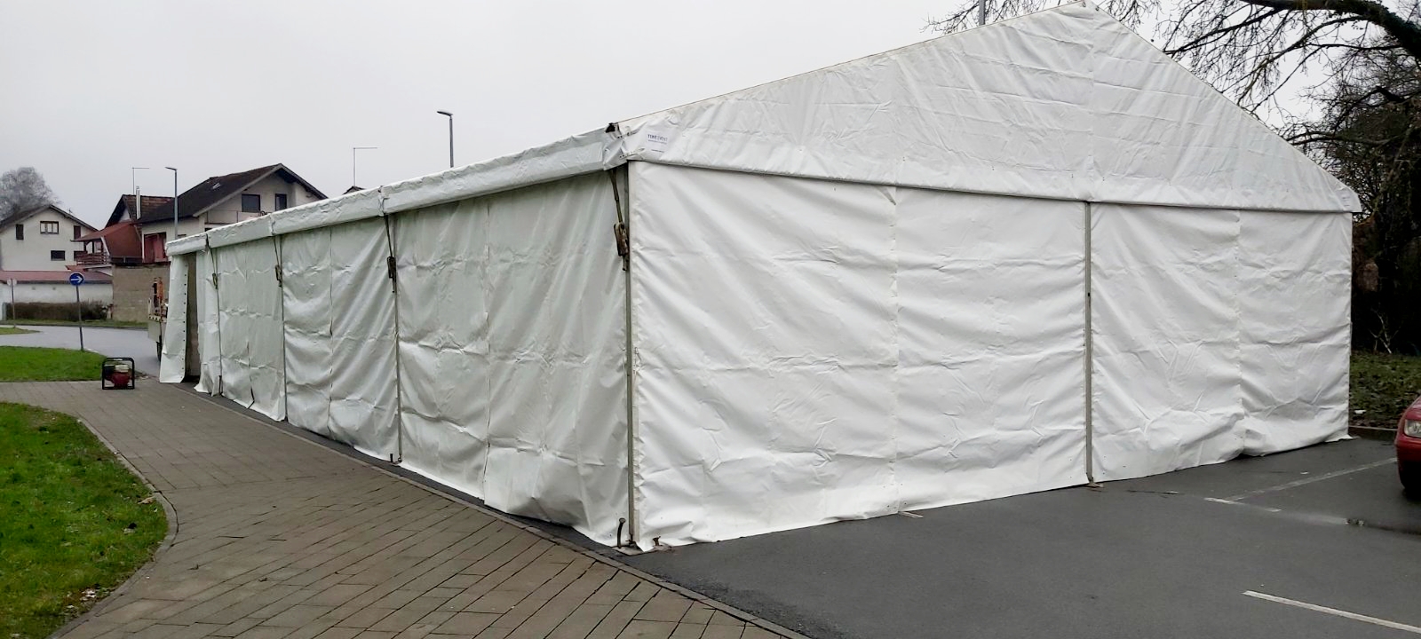 Drugi šator postavljen u Glini (1)
