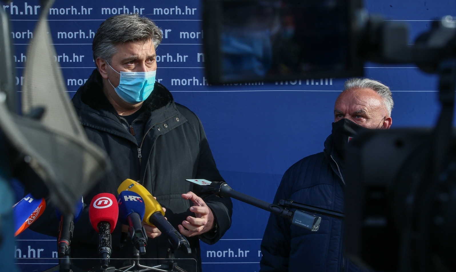 Konferencija za medije nakon sastanka Stožera za obnovu Sisačko-moslavačke županije Konferencija za medije nakon sastanka Stožera za obnovu Sisačko-moslavačke županije