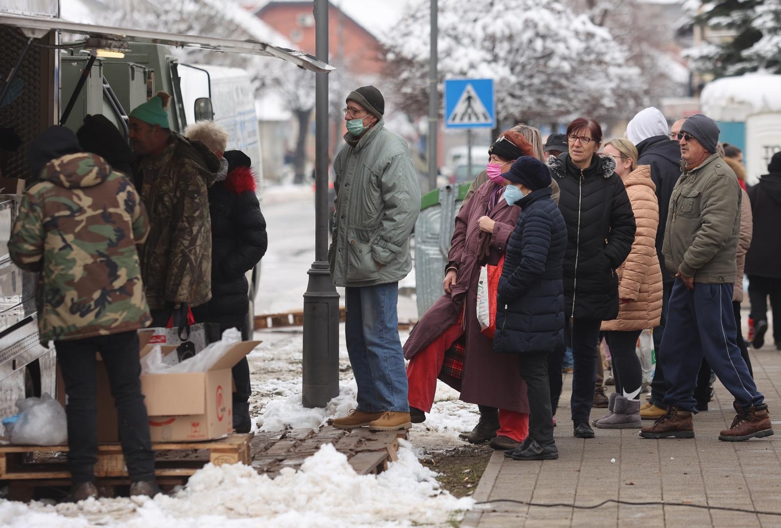 Volonteri i dalje kuhaju u Petrinji, a obroke isporučuje i Pleter