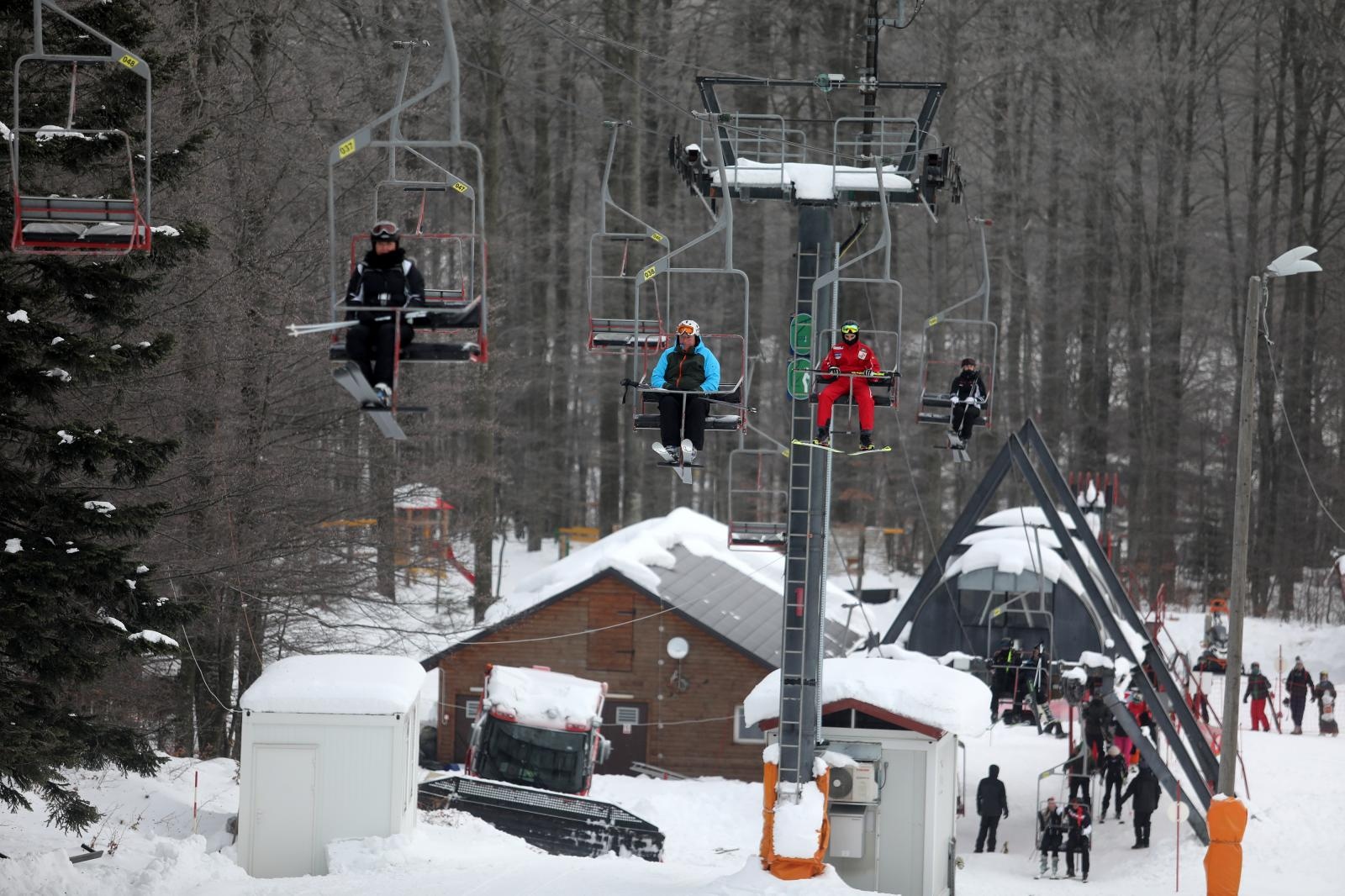 Skijalište Platak postala omiljena destinacija zaljubljenika u skijanje i sanjkanje Skijalište Platak postala omiljena destinacija zaljubljenika u skijanje i sanjkanje