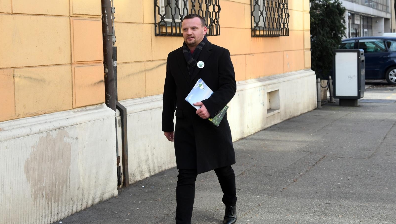Nezavisni vijećnik iz Oroslavja, Viktor Šimunić, dolazi u USKOK dati izjavu Nezavisni vijećnik iz Oroslavja, Viktor Šimunić, dolazi u USKOK dati izjavu