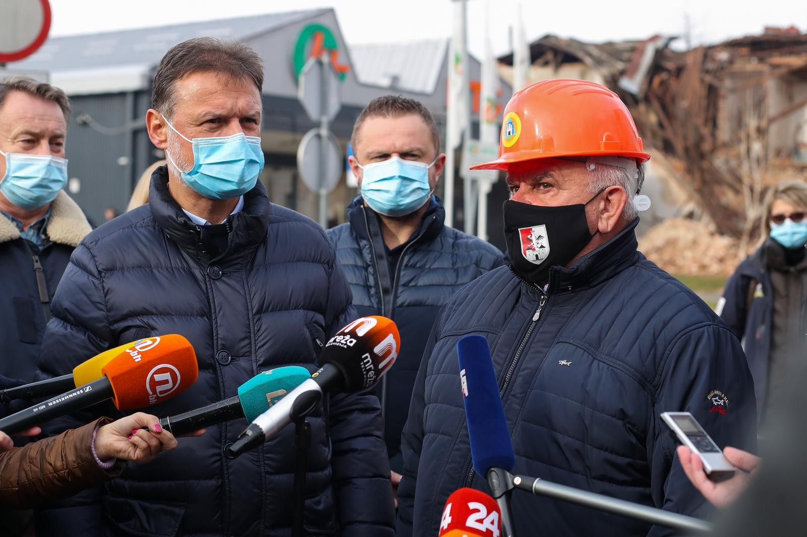 Predsjednik Sabora Gordan Jandroković obišao je Petrinju Predsjednik Sabora Gordan Jandroković obišao je Petrinju