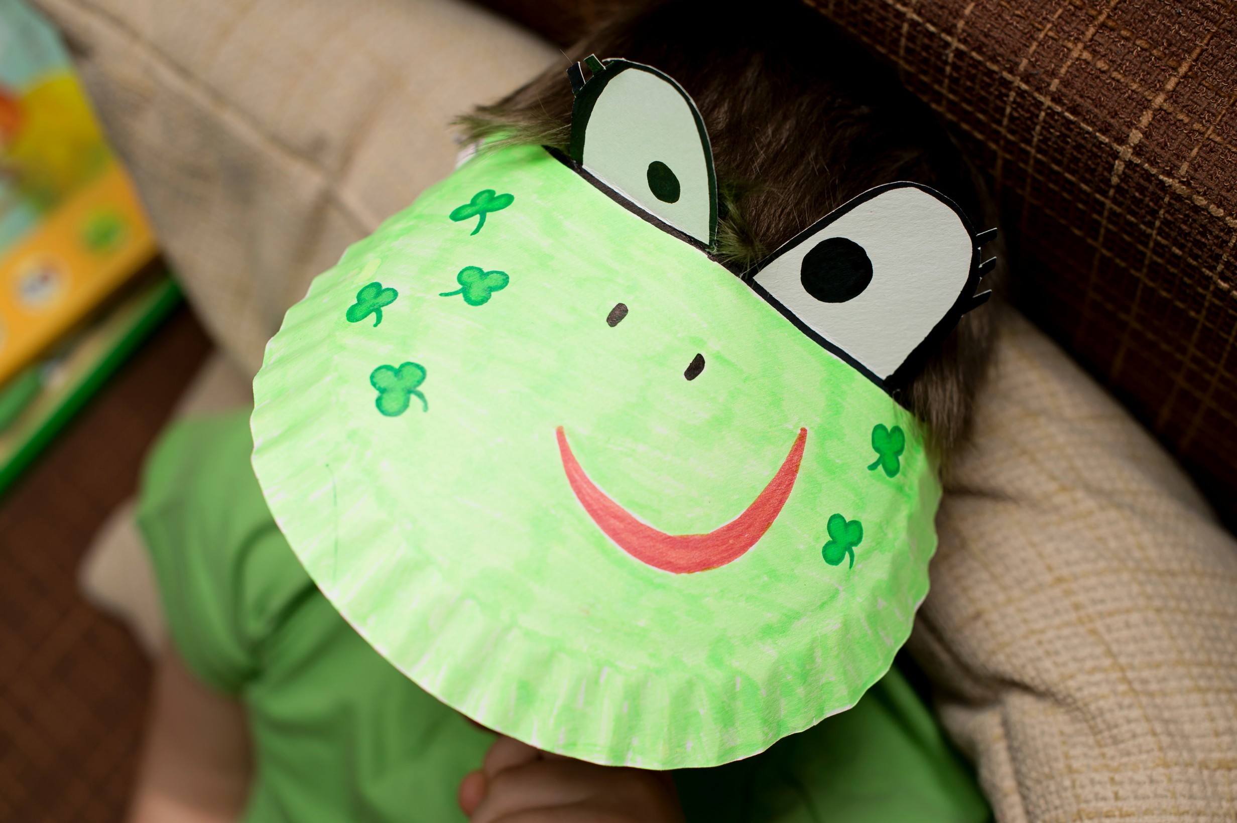 Paper,Plate,Frog.,Hand,Made,Diy,Painted,Paper,Hat,On