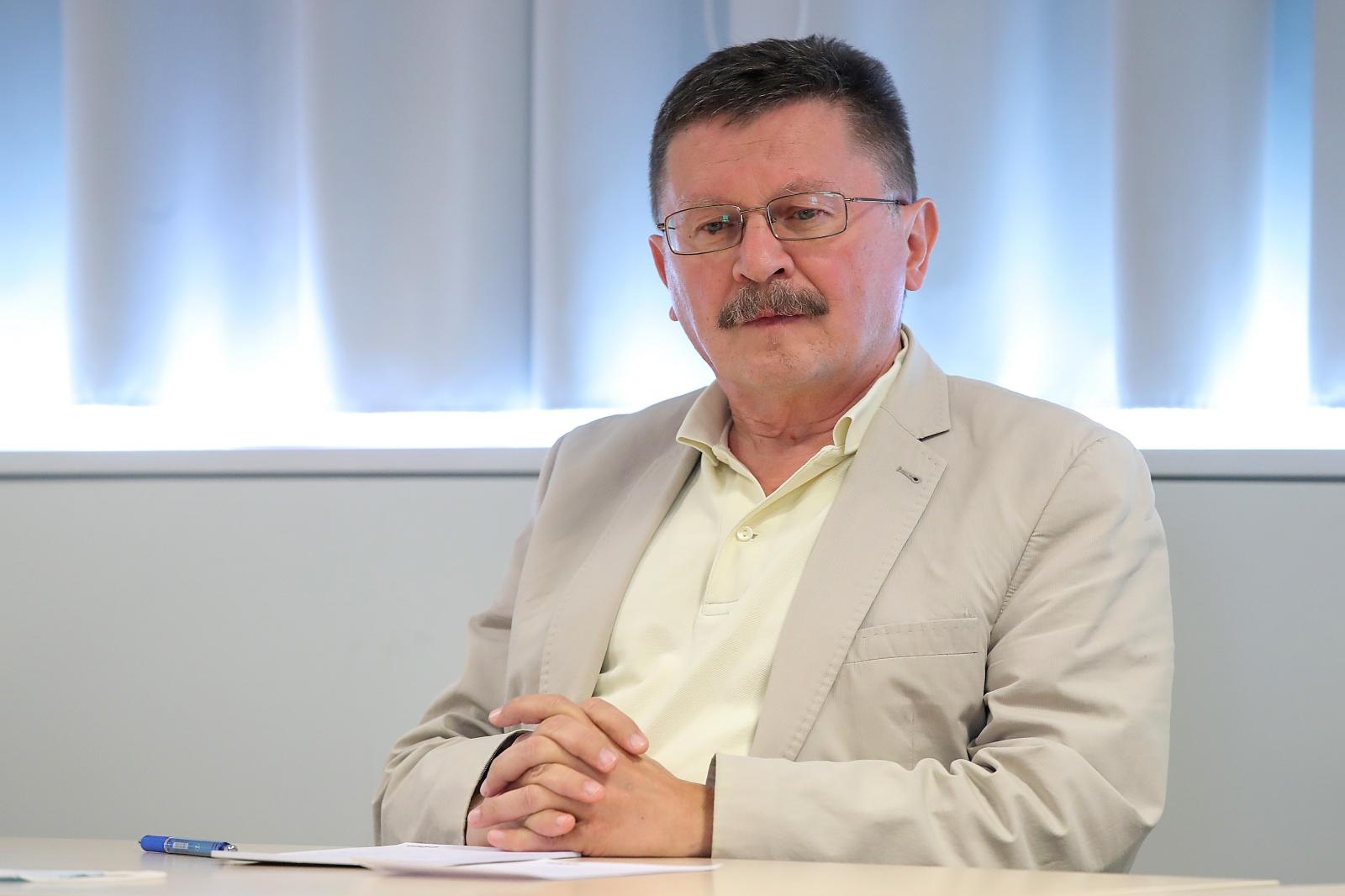 Zagreb: NSZVO o suspenziji dekanice Filozofskog fakulteta