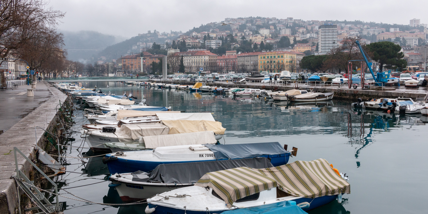 Rijeka Gradske Totali Magla-5