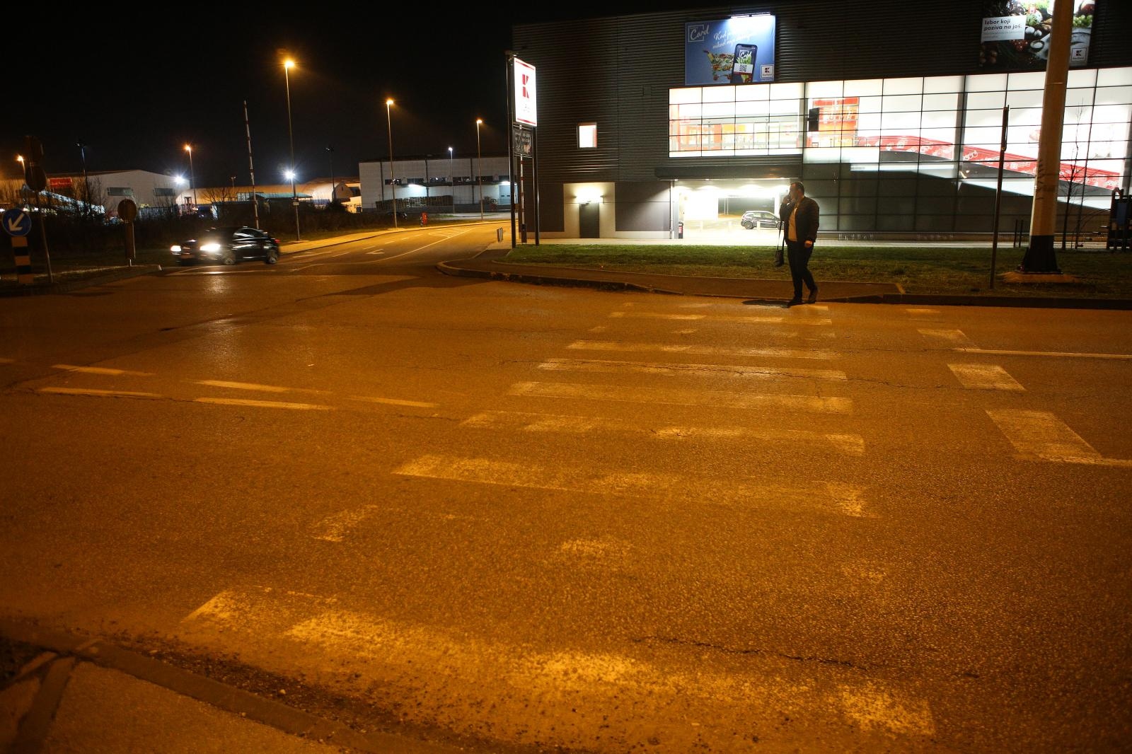 Zagreb: Vozač na zebri udario dvoje djece Zagreb: Vozač na zebri udario dvoje djece