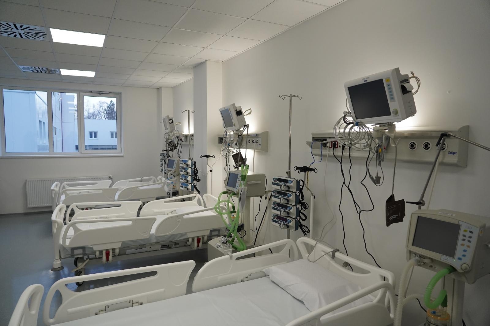 Opening of a new covid hospital in Krusevac.Otvaranje nove kovid bolnice u Krusevcu.