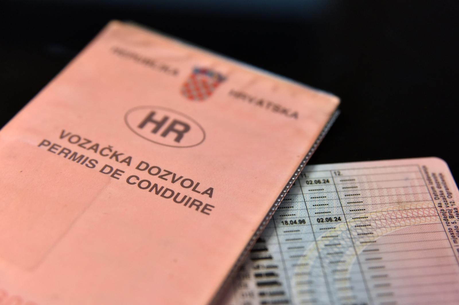 Stara i nova vozačka dozvola