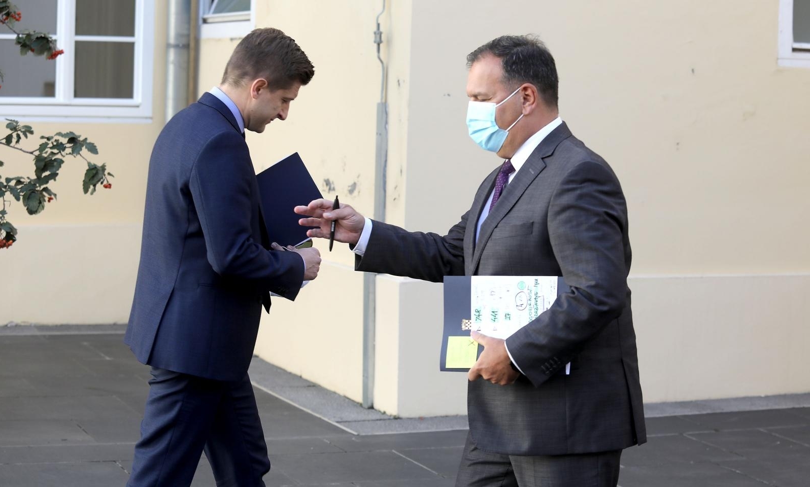 Zagreb: Ministri dolaze na sjednicu Vlade