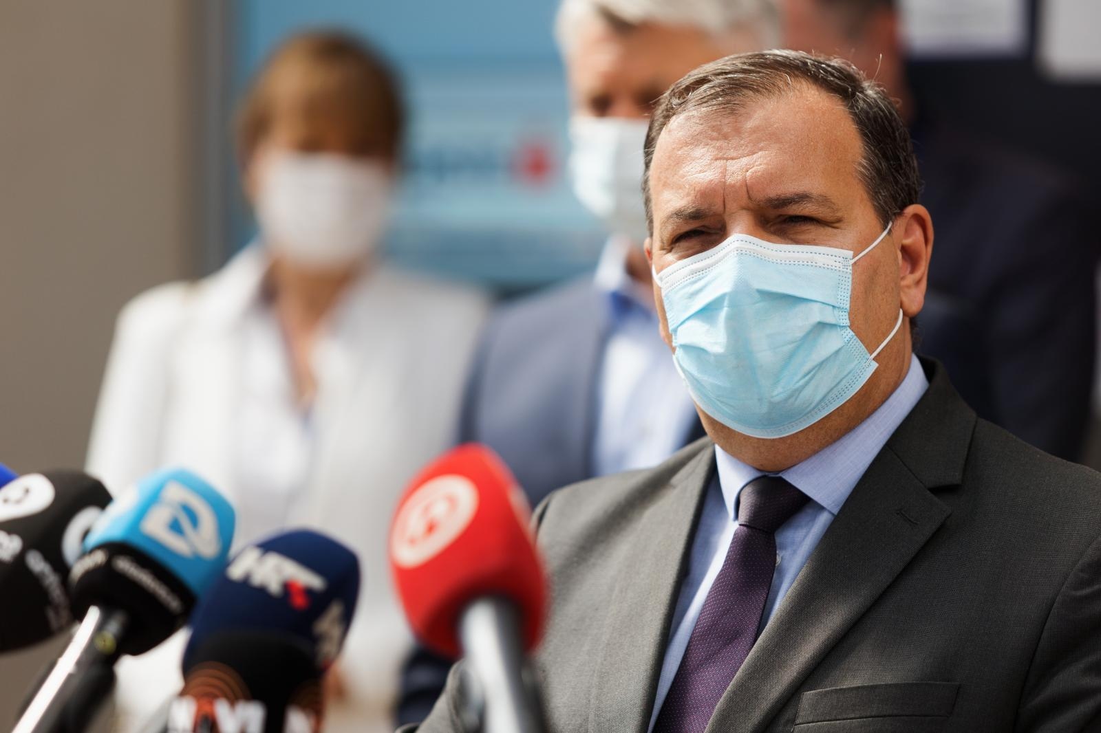 Ministar zdravstva Vili Beroš u radnom posjetu Općoj bolnici Zadar