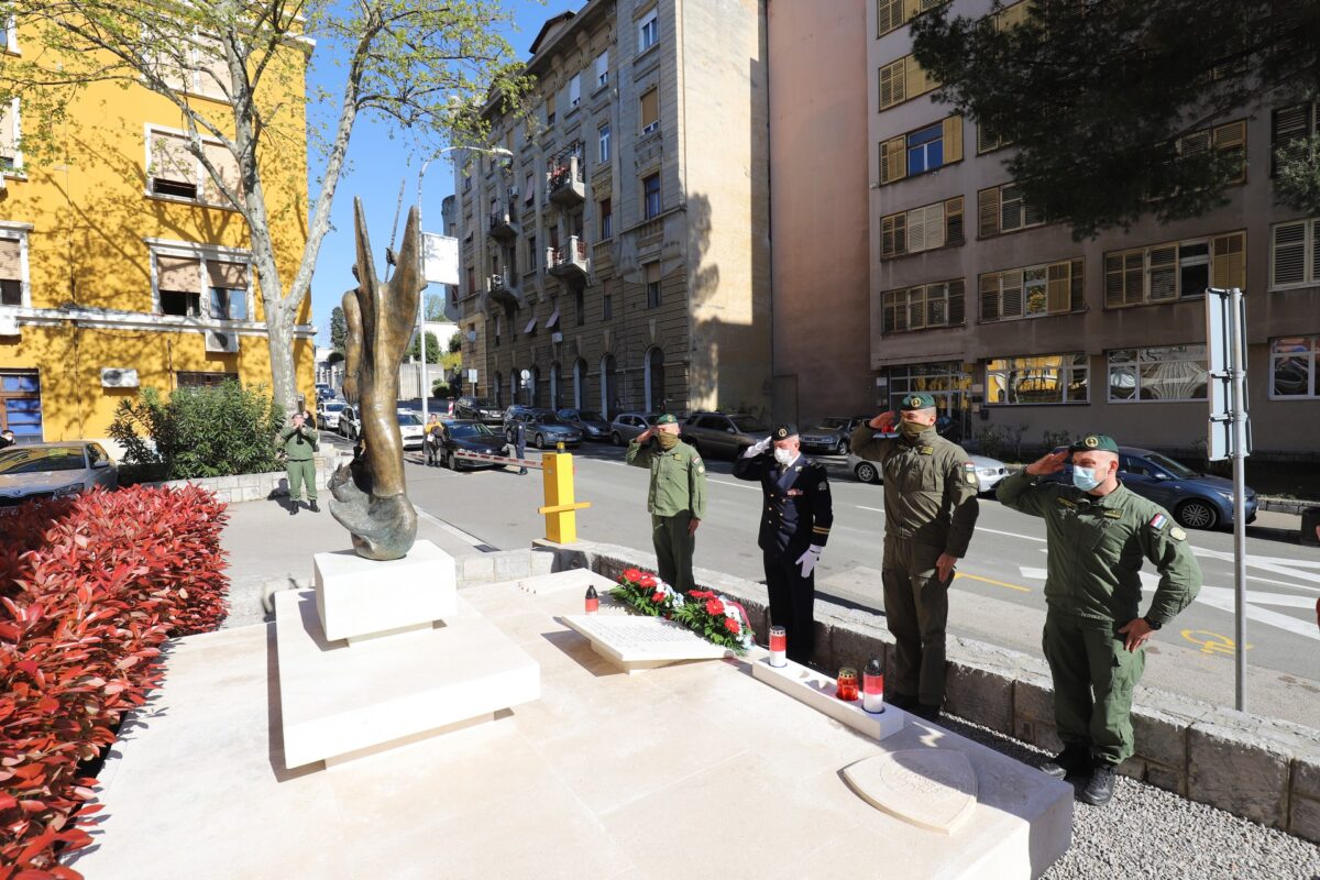pu rijeka ajkula vijenac