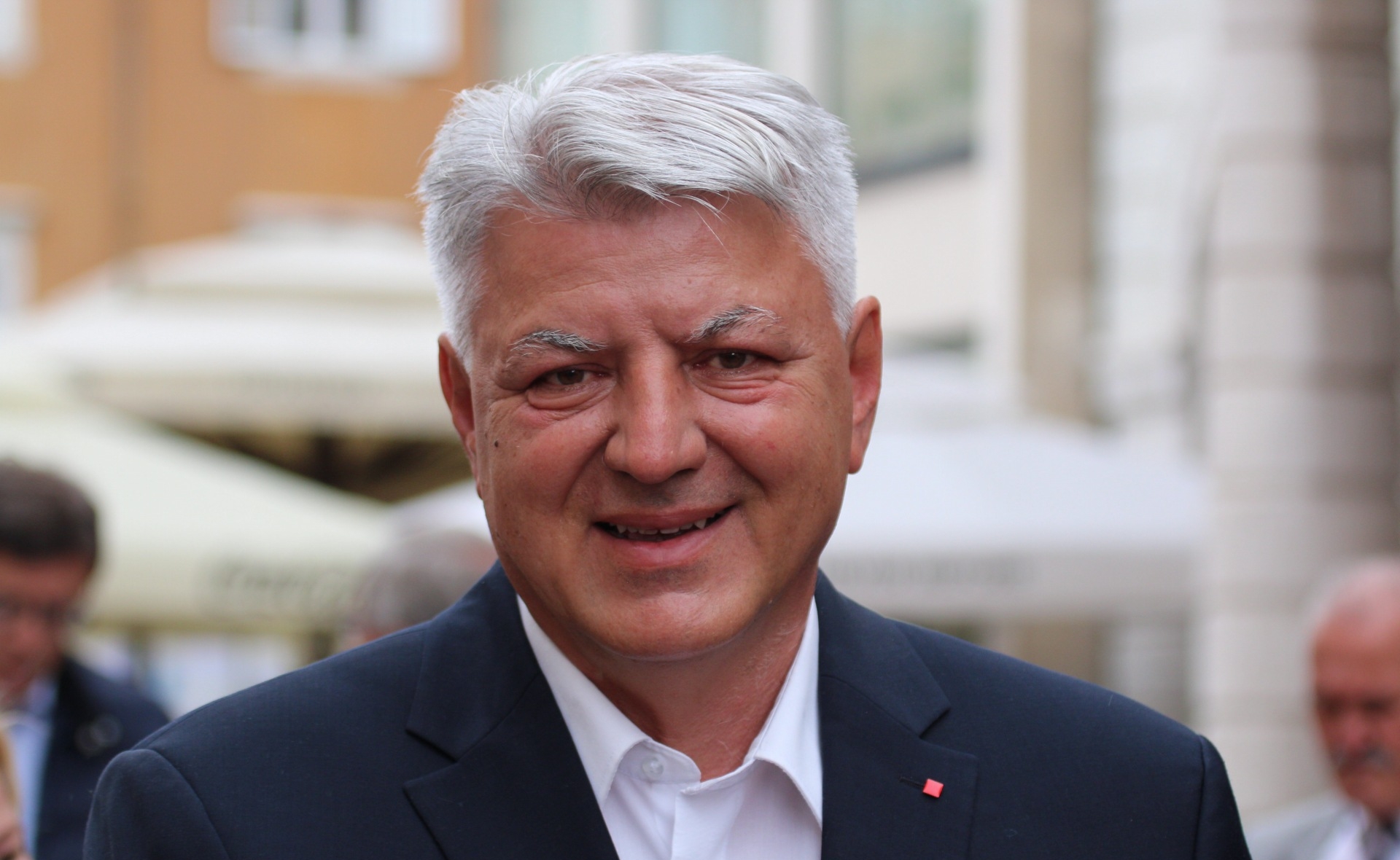 župan zlatko komadina osmijeh