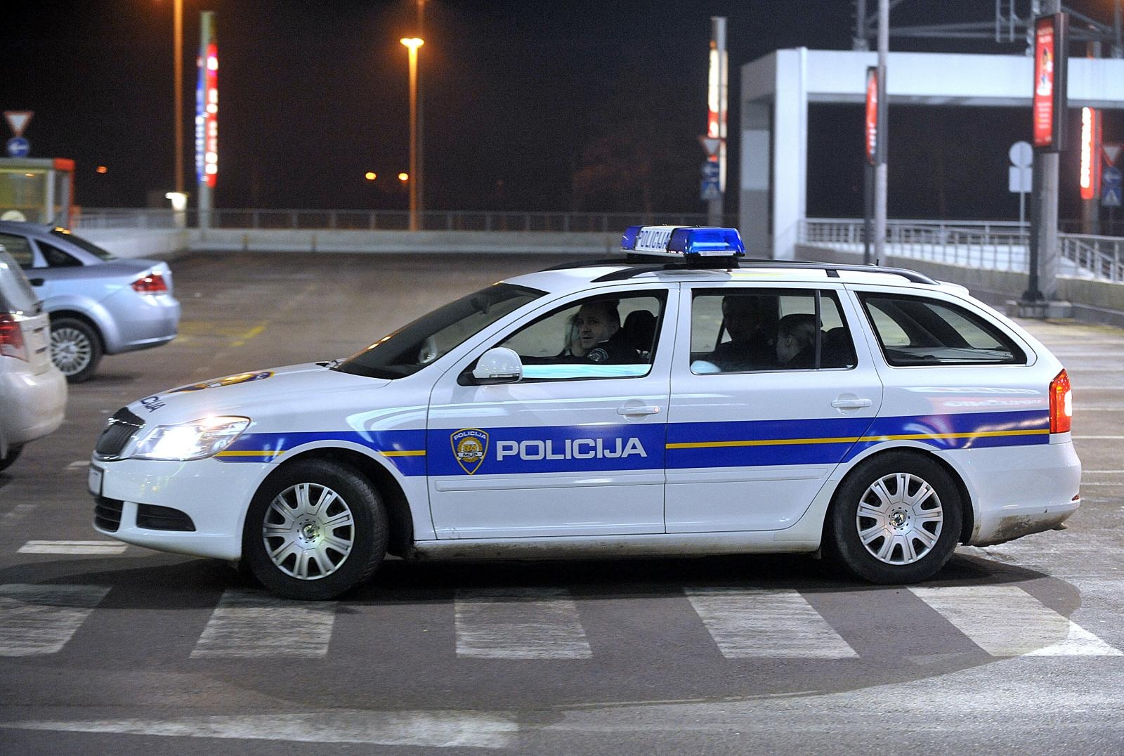 Policija Policija