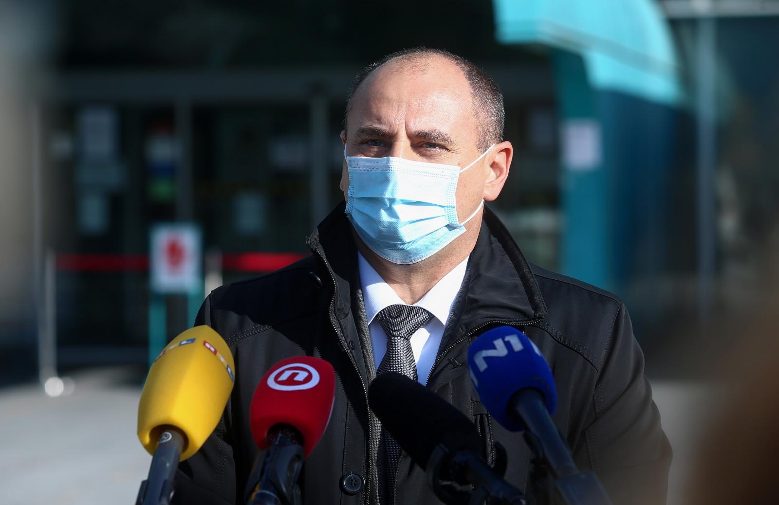 Zagreb: Prosvjed medicinskih djelatnika ispred KB Dubrava zbog teških uvjeta rada