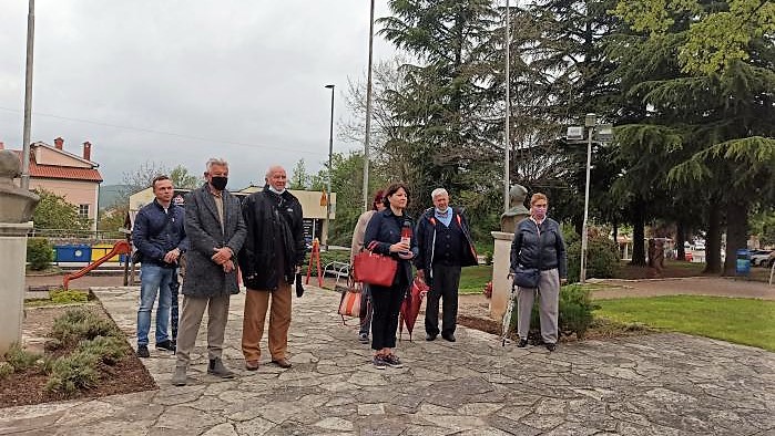 viskovo svijece vijenci groblje