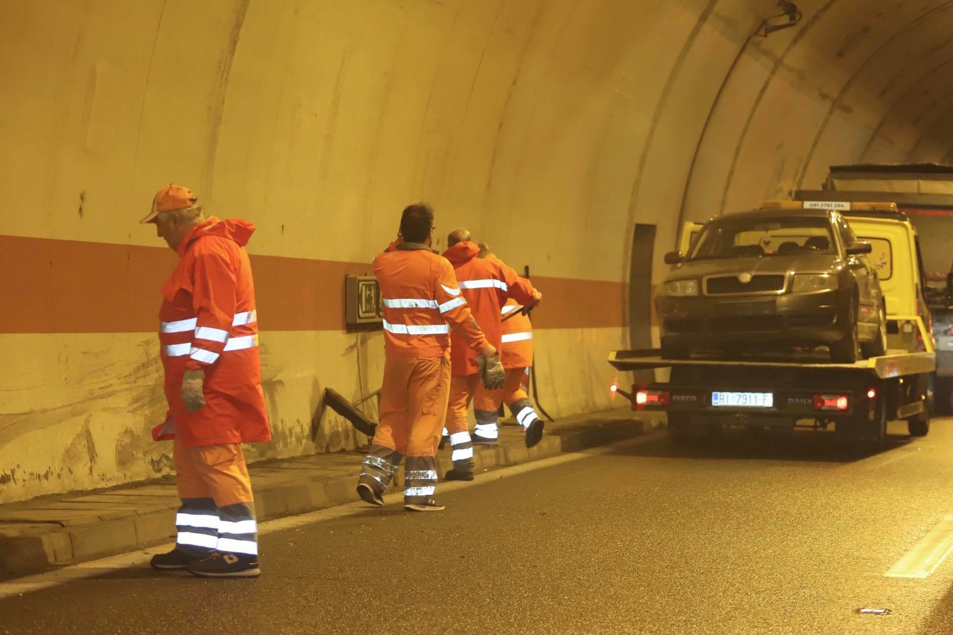 nesreća tunel 130521 12
