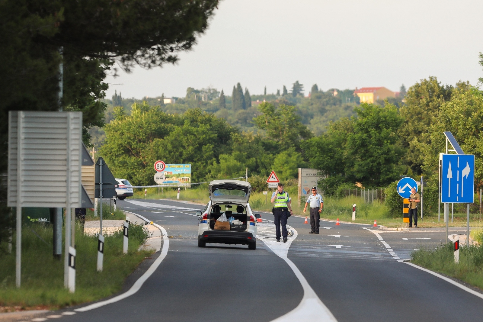 Dvije osobe na motociklu poginule na dionici ceste Rovinj-Kanfanar