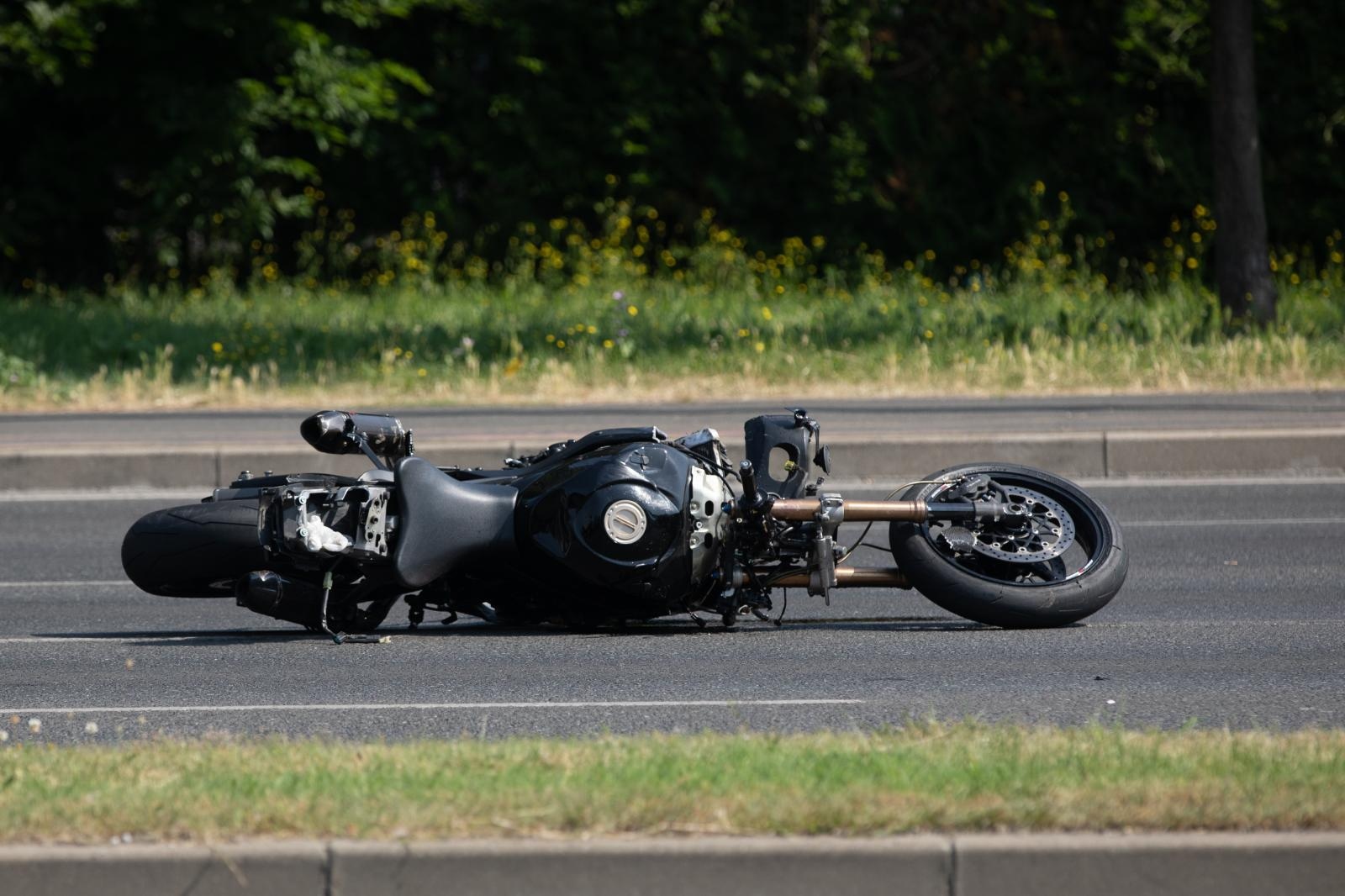 Zagreb: U prometnoj nesreći motora i bicikla stradale dvije osobe Zagreb: U prometnoj nesreći motora i bicikla stradale dvije osobe