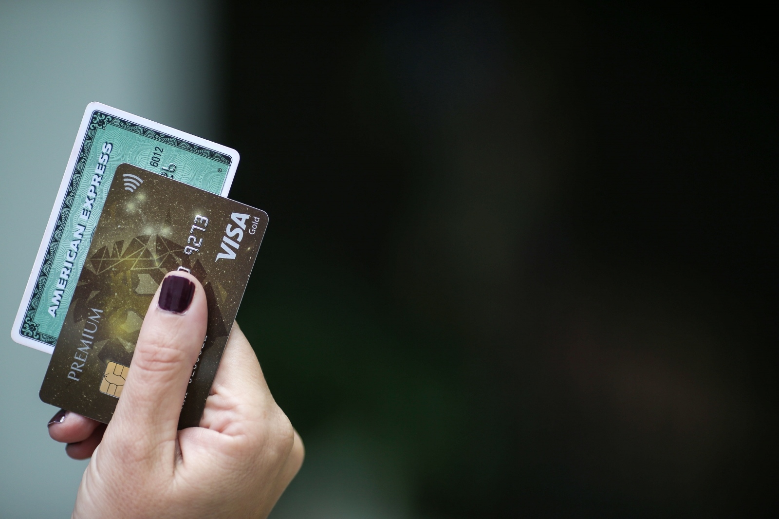 Do kraja 2019. godine svi korisnici American Express kartica dobit će novu Visa karticu Do kraja 2019. godine svi korisnici American Express kartica dobit će novu Visa karticu