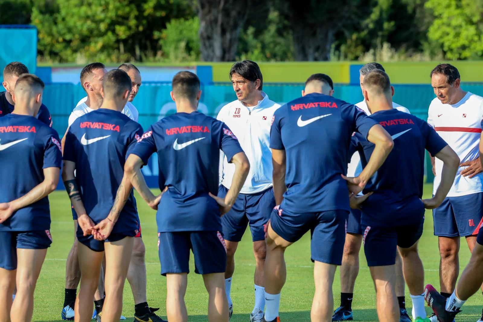 Hrvatska nogometna reprezentacija odradila trening u Rovinju