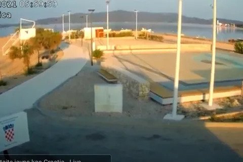 ezgif.com-gif-maker (2)