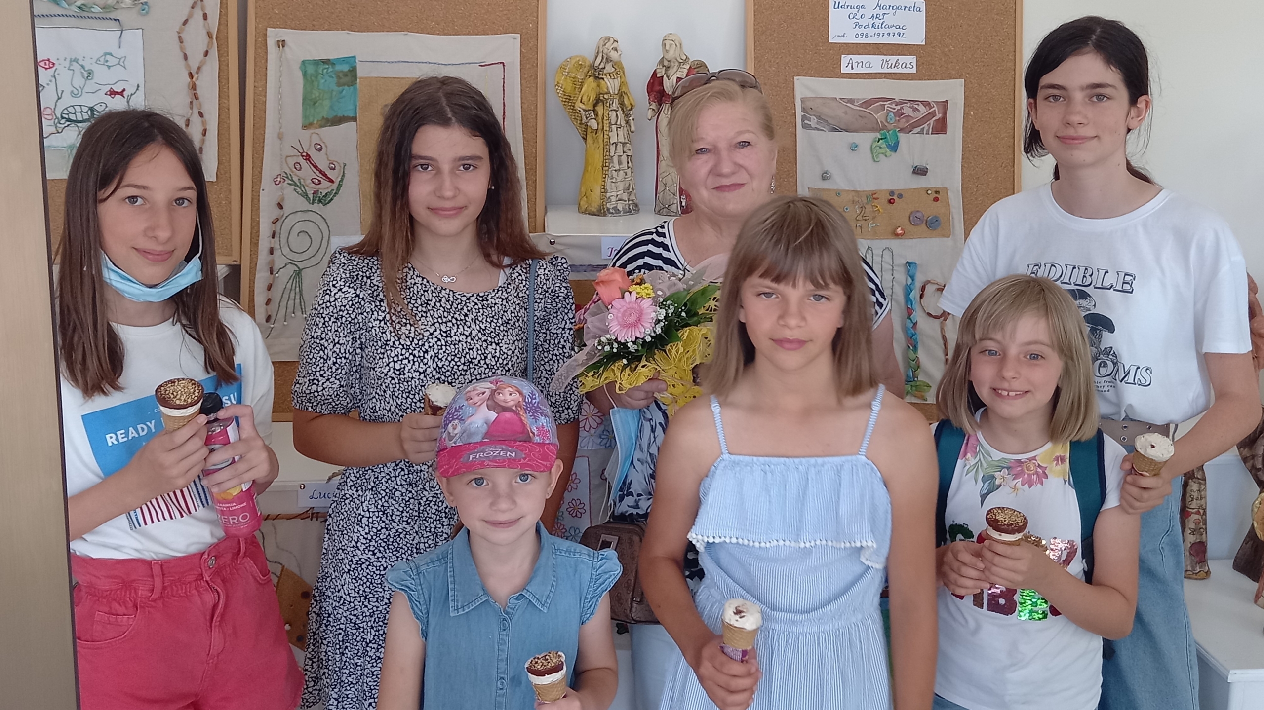 skupna slika u postavu