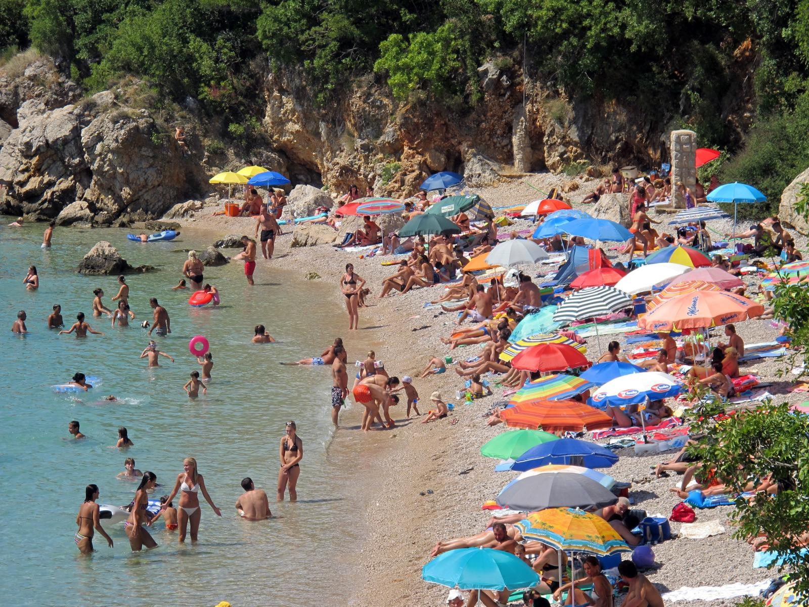 kupanje plaza turisti kostrena
