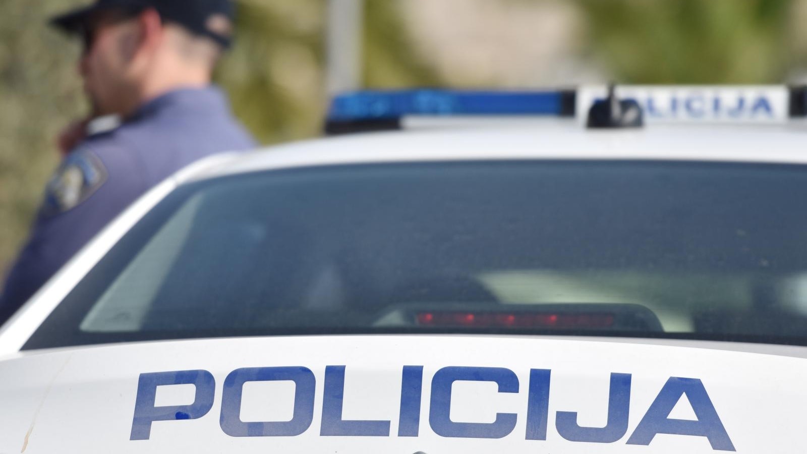 policija