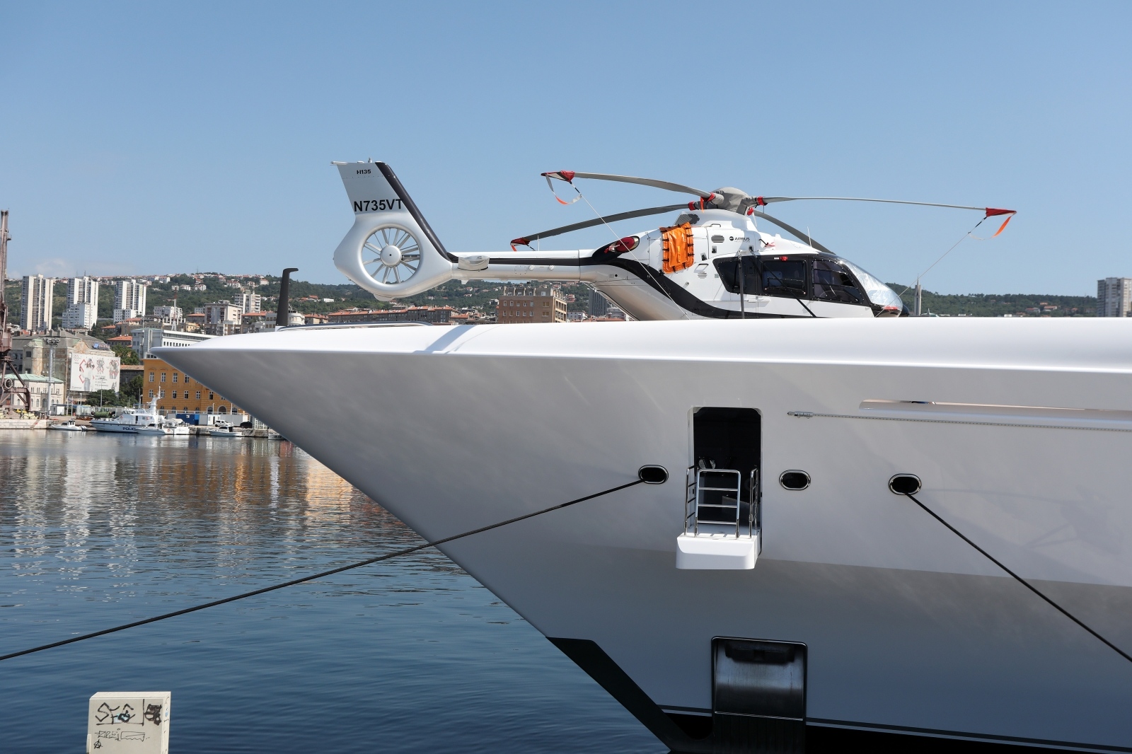 Rijeka: Helikopter na jahti Vanish