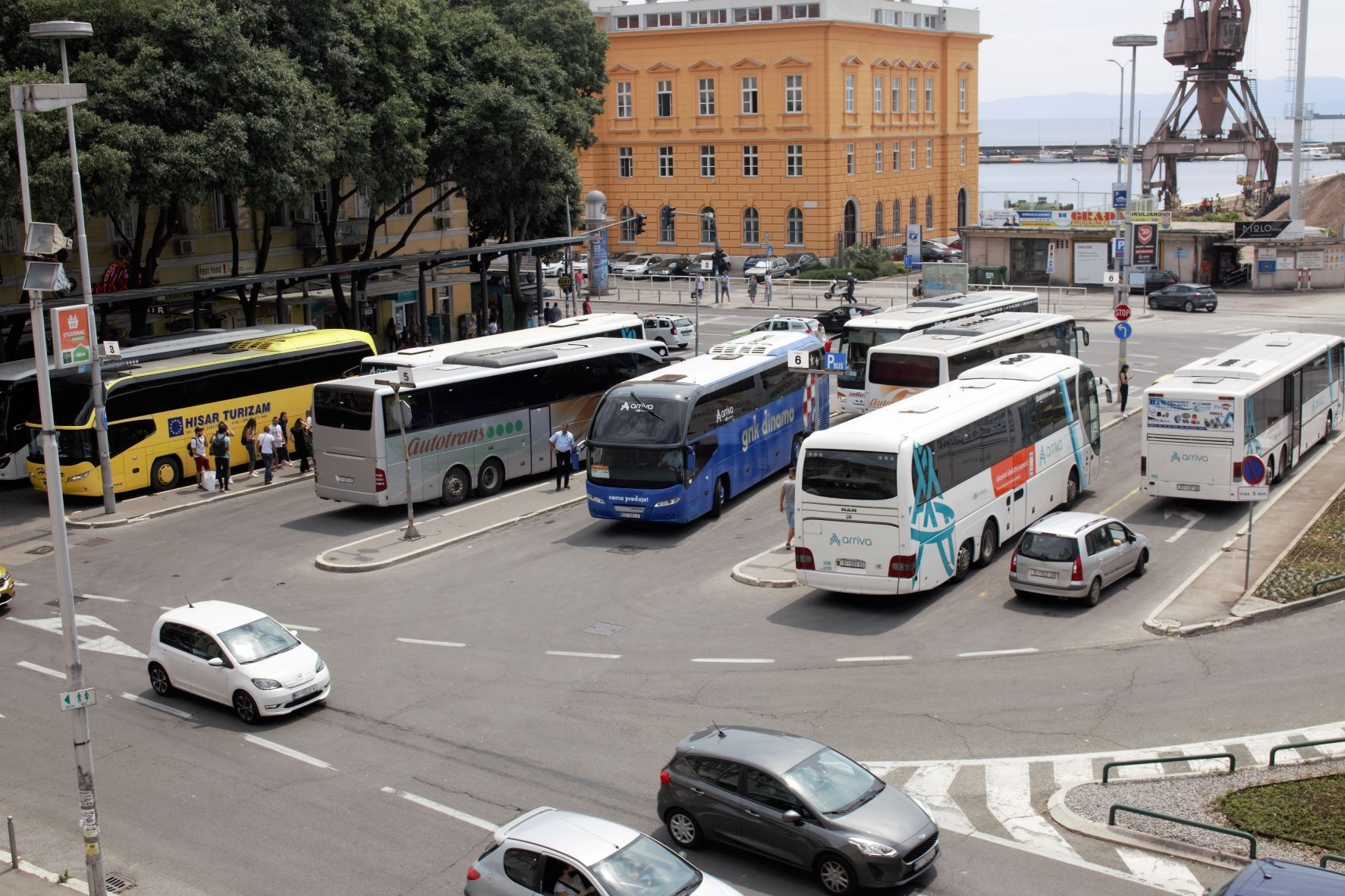 žabica autobus ljeto 2021 robi