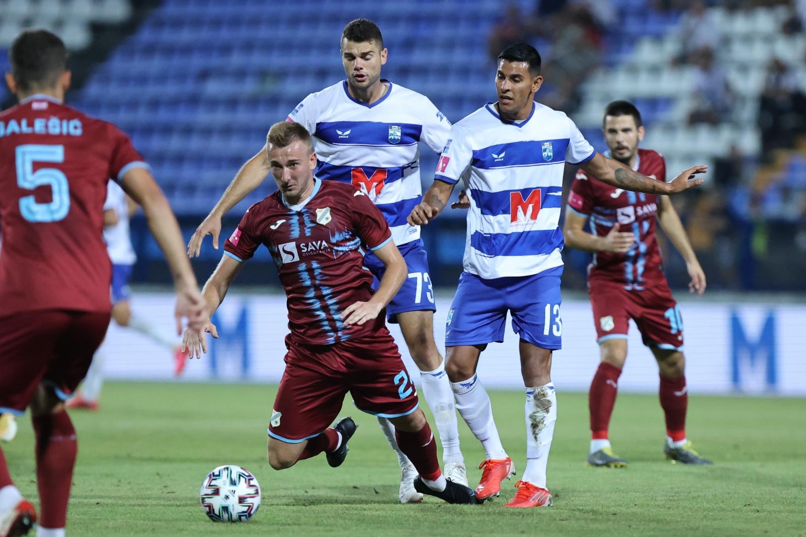 Osijek i Rijeka igraju 5. kolo HNL-a Osijek i Rijeka igraju 5. kolo HNL-a