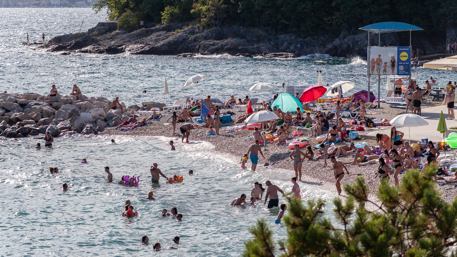 Plaža Ploče Kantrida ljeto 2021 2