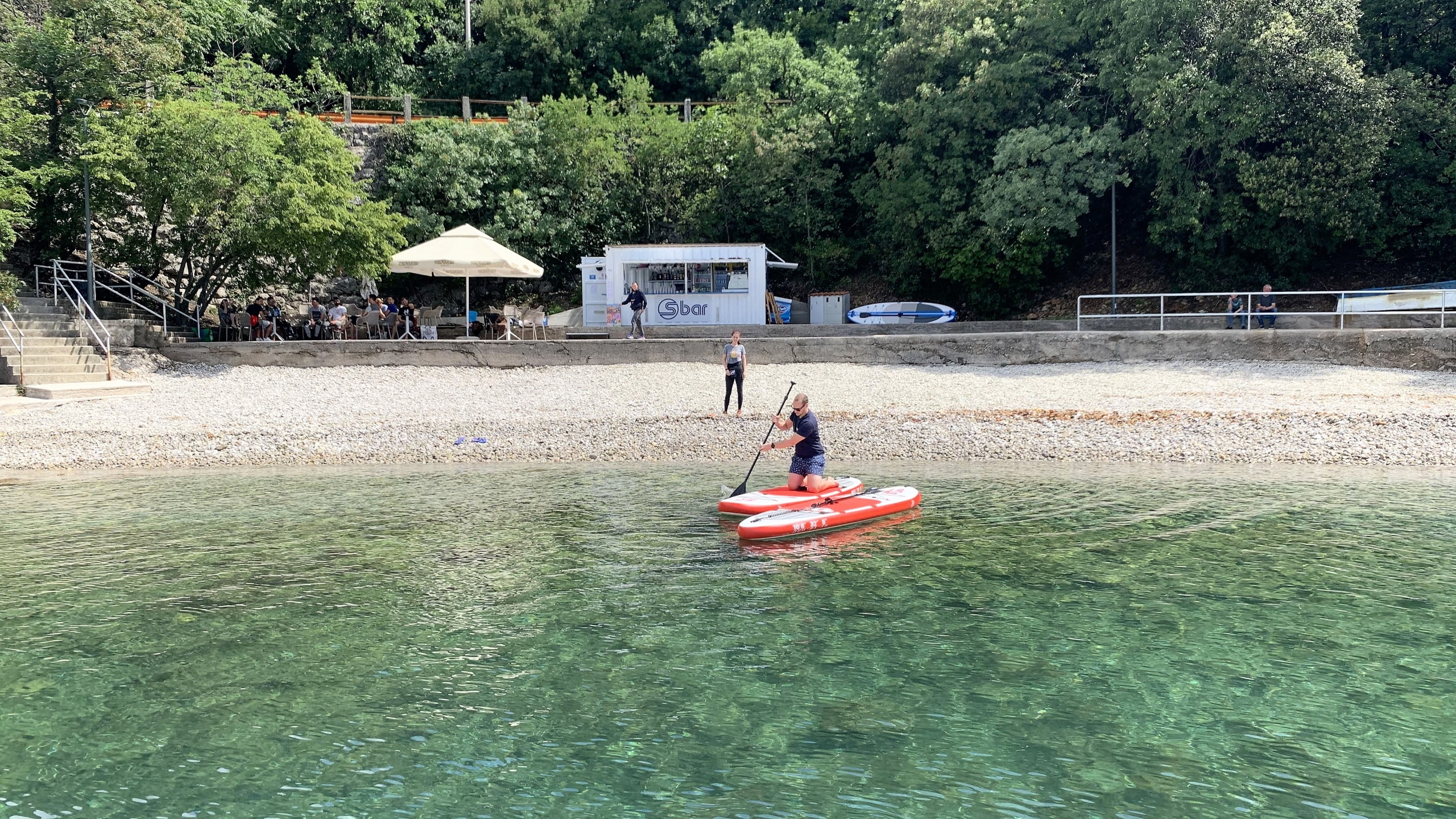 s bar preluk plaža 12