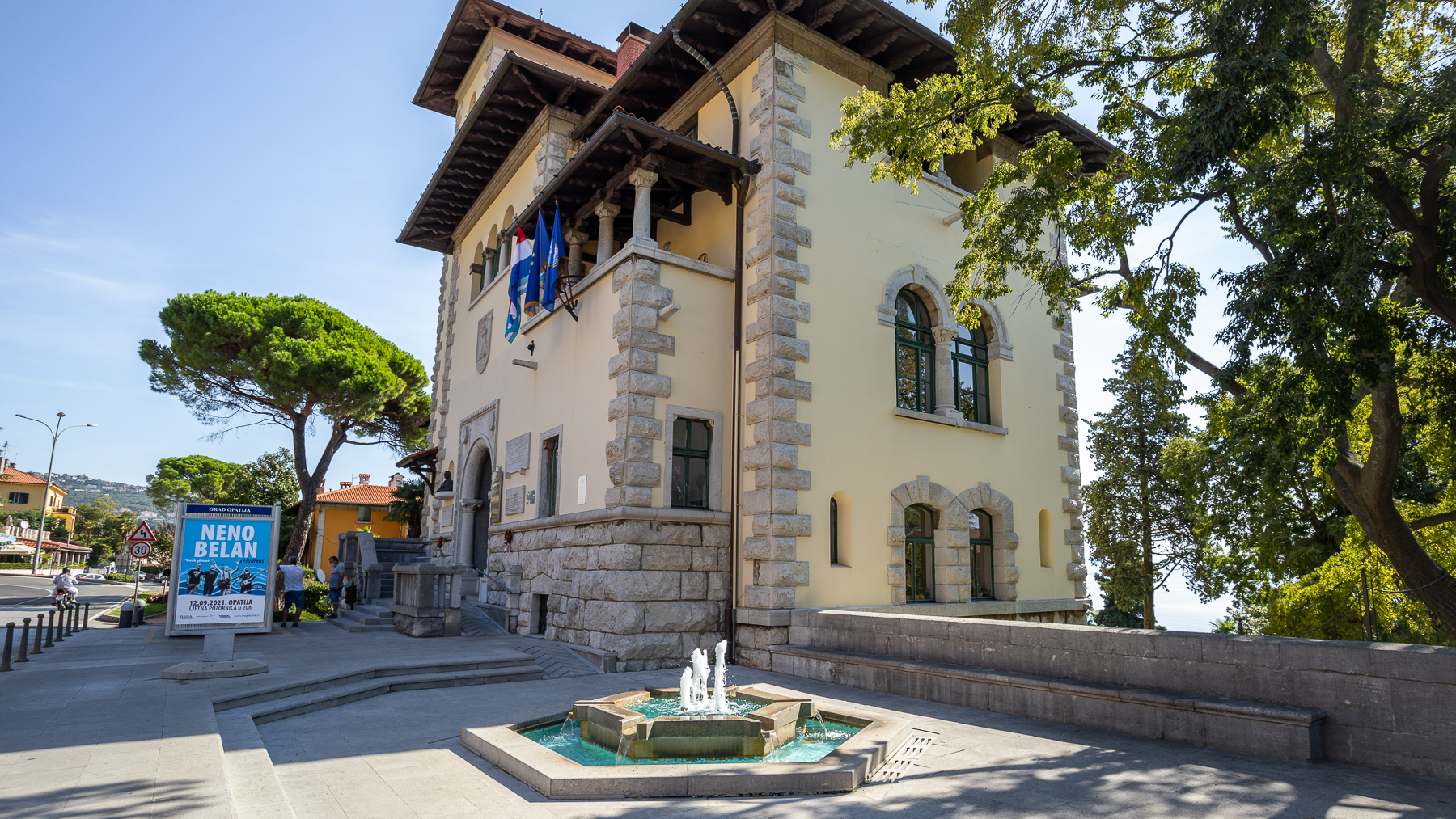 Ilustrativna Gradska vijećnica Opatija-3