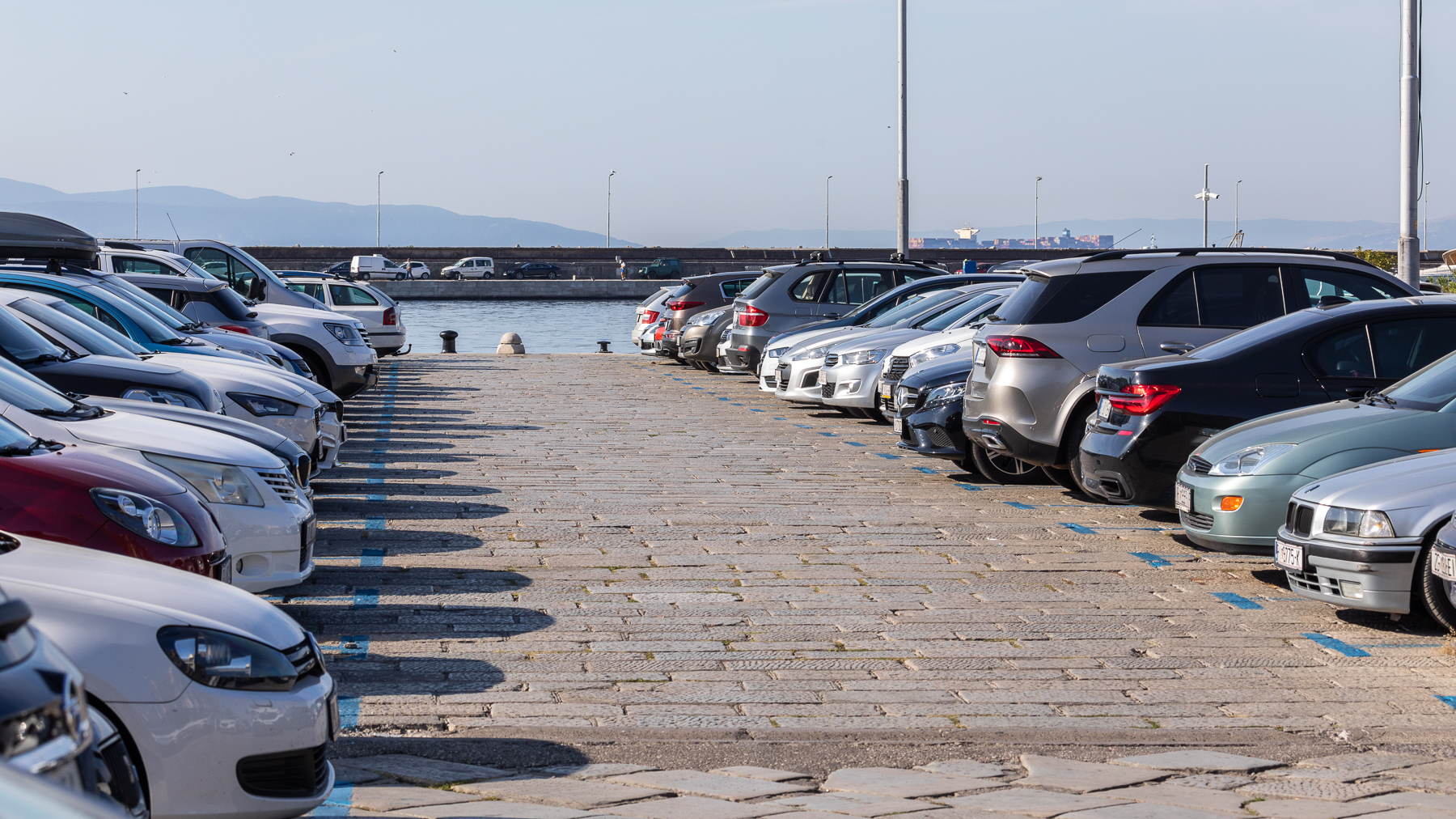 Ilustrativna Rijeka Riva parking-15 Ilustrativna Rijeka Riva parking-15