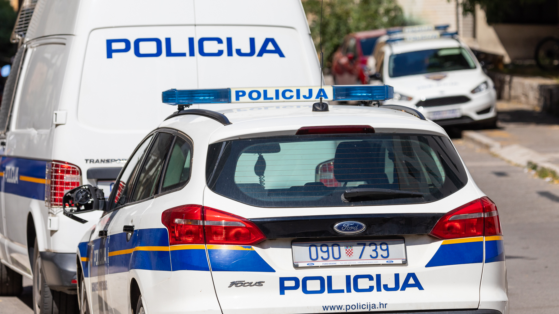 Ilustrativna policija -2