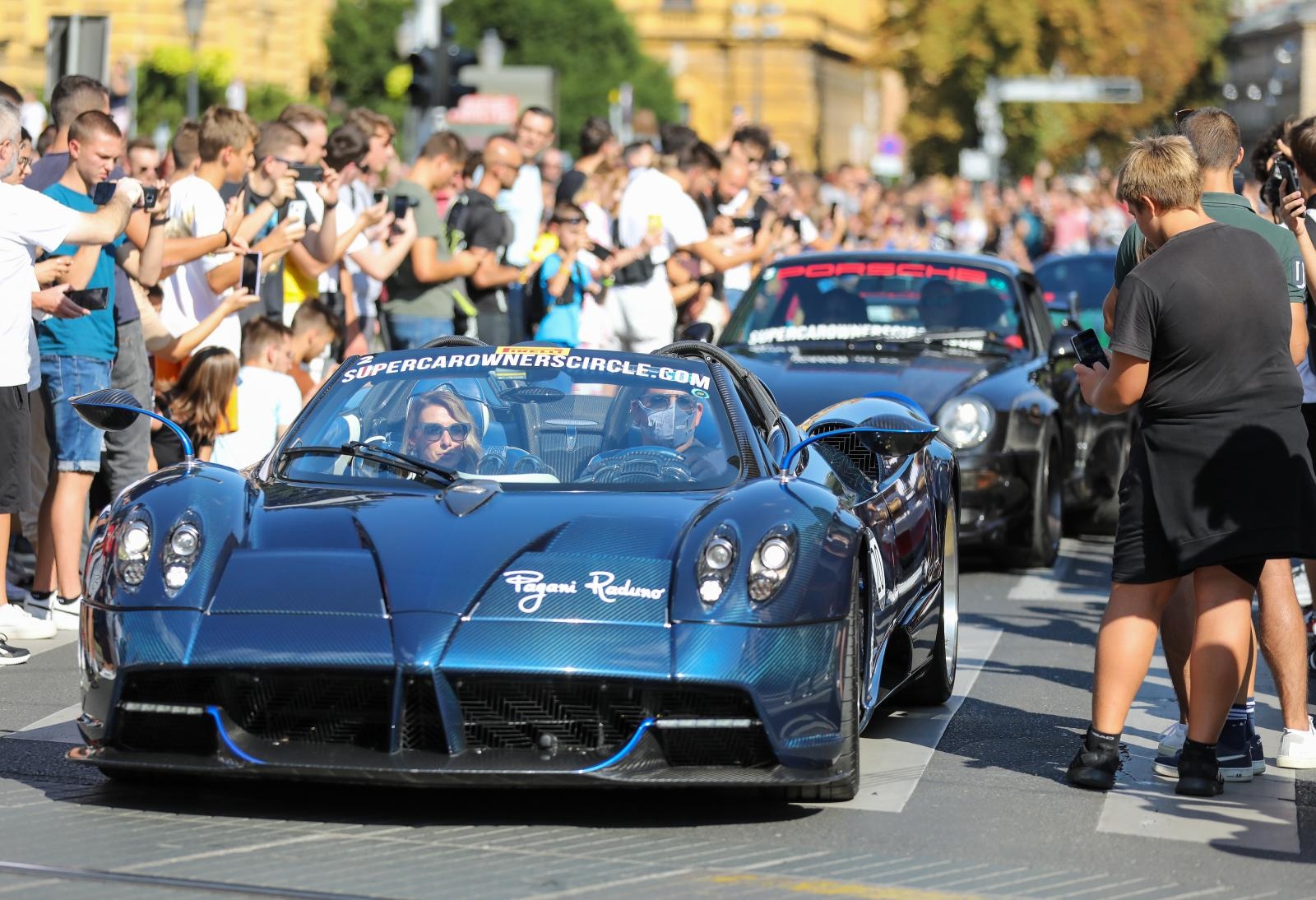 Zagreb: Članovi Supercar Owner Circlea okupili su se sa svojim automobila ispred HNK