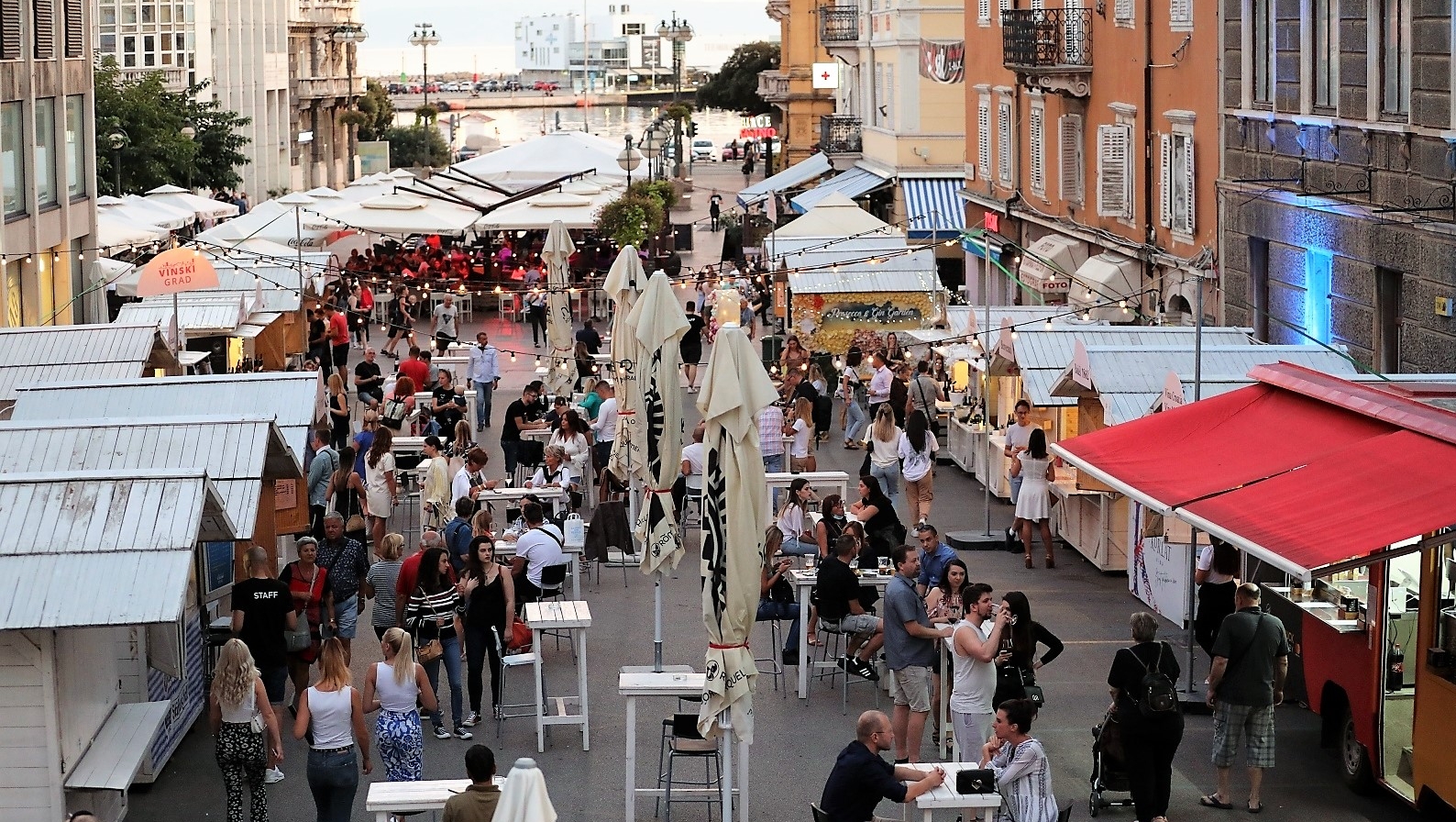 Popularni festival Vinski grad vratio se u Rijeku