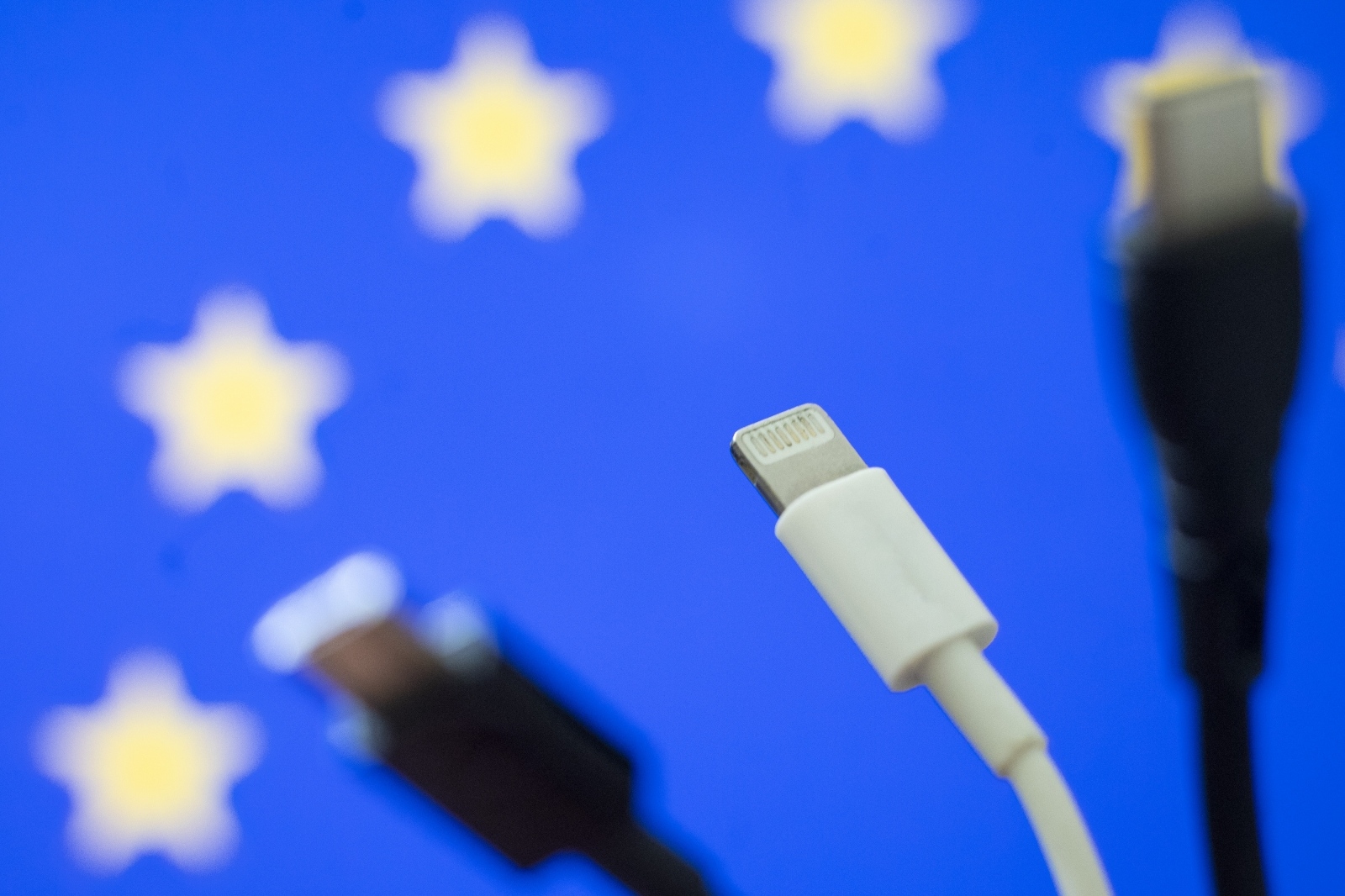 Svi mobiteli u EU morat će imati univerzalni punjač